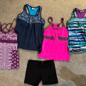Lot of “ATHLETA” Workout Clothing/Activewear (5 pieces!).  Size Medium